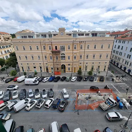 Sea House * Savona